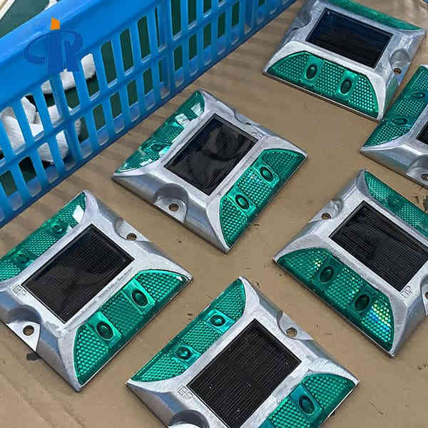 <h3>Synchronous Flashing Solar Studs Cost With Tempered </h3>
